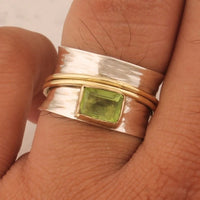 Vintage Hammered Silver Gold Peridot Ring
