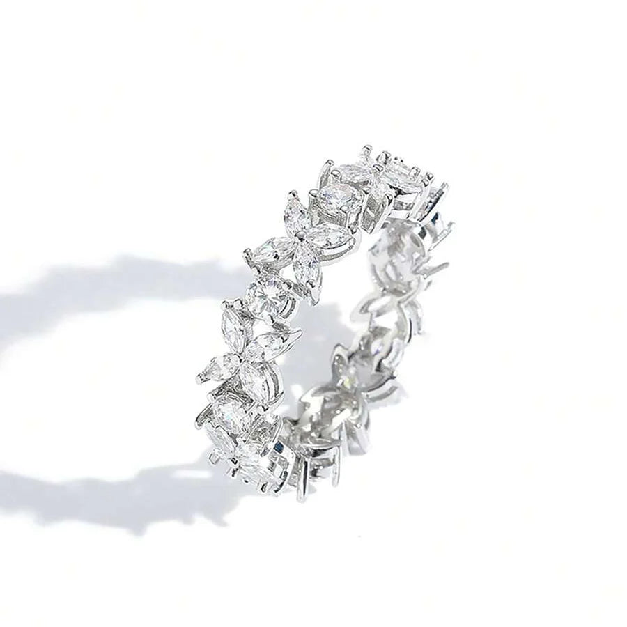 Shiny Horse Eye Shaped Zirconia Inlaid Ring