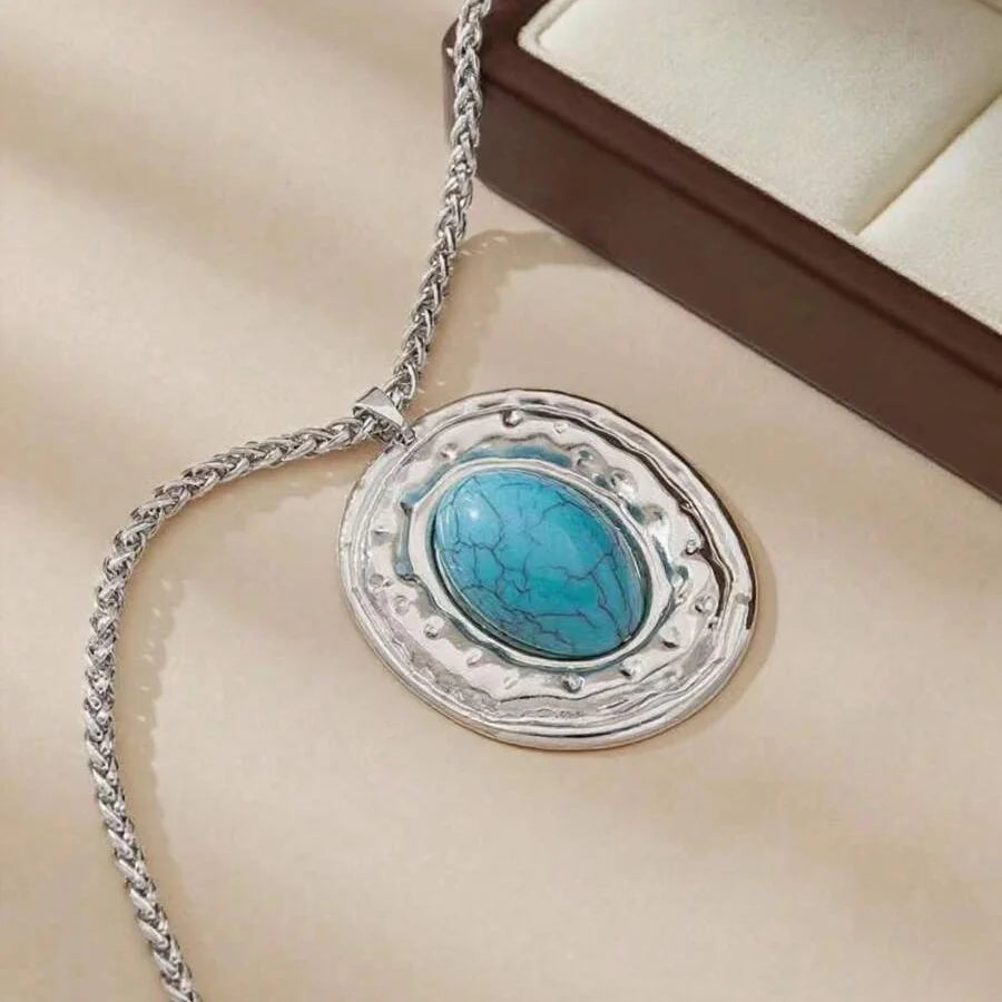 Vintage Snake Skin Chain Oval Faux Turquoise Pendant Necklace