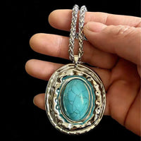 Vintage Snake Skin Chain Oval Faux Turquoise Pendant Necklace