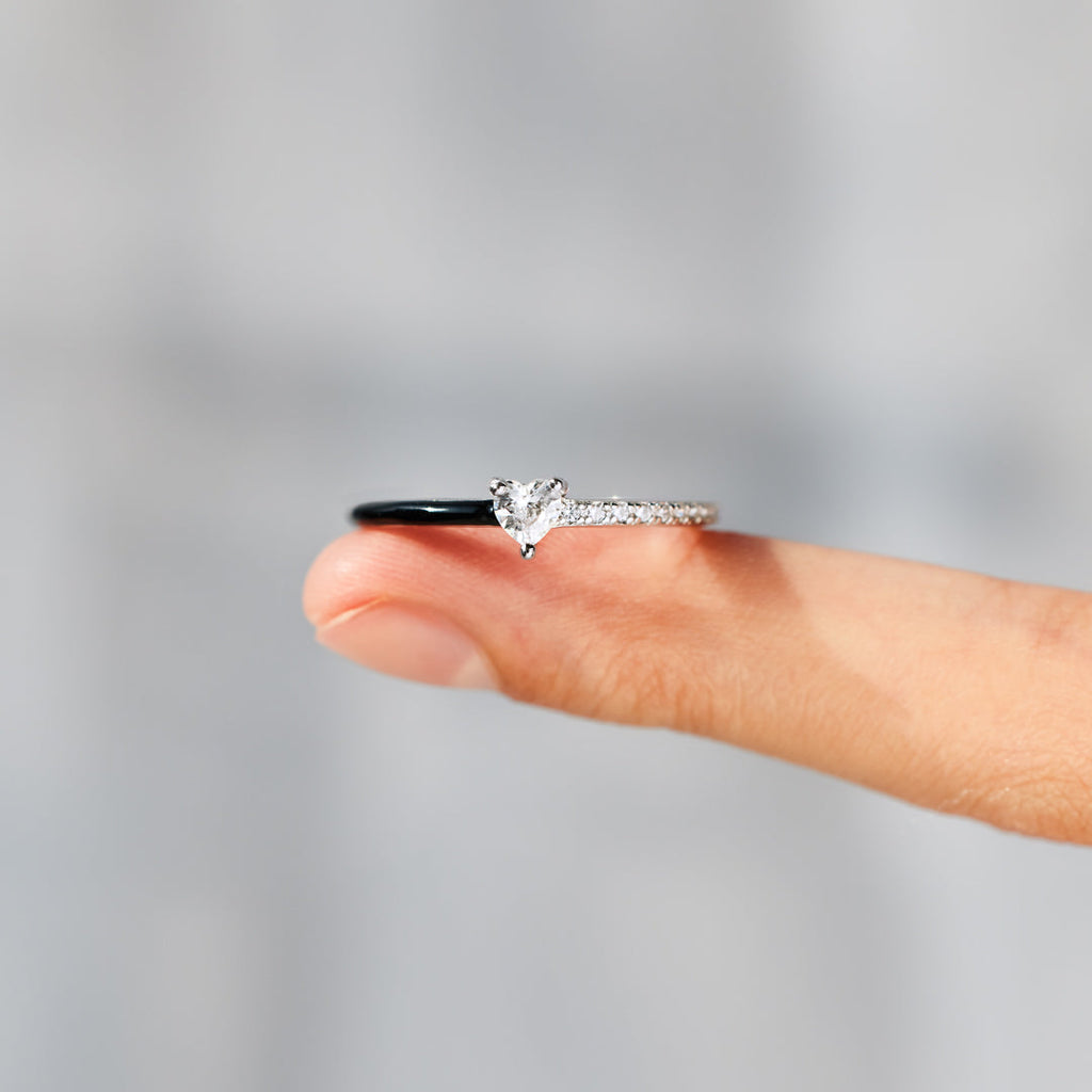 Timeless Heart-Cut Half Enamel Ring
