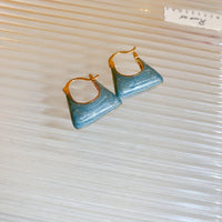 Elegant Retro Style Handbag Design Enamel Hoop Earrings