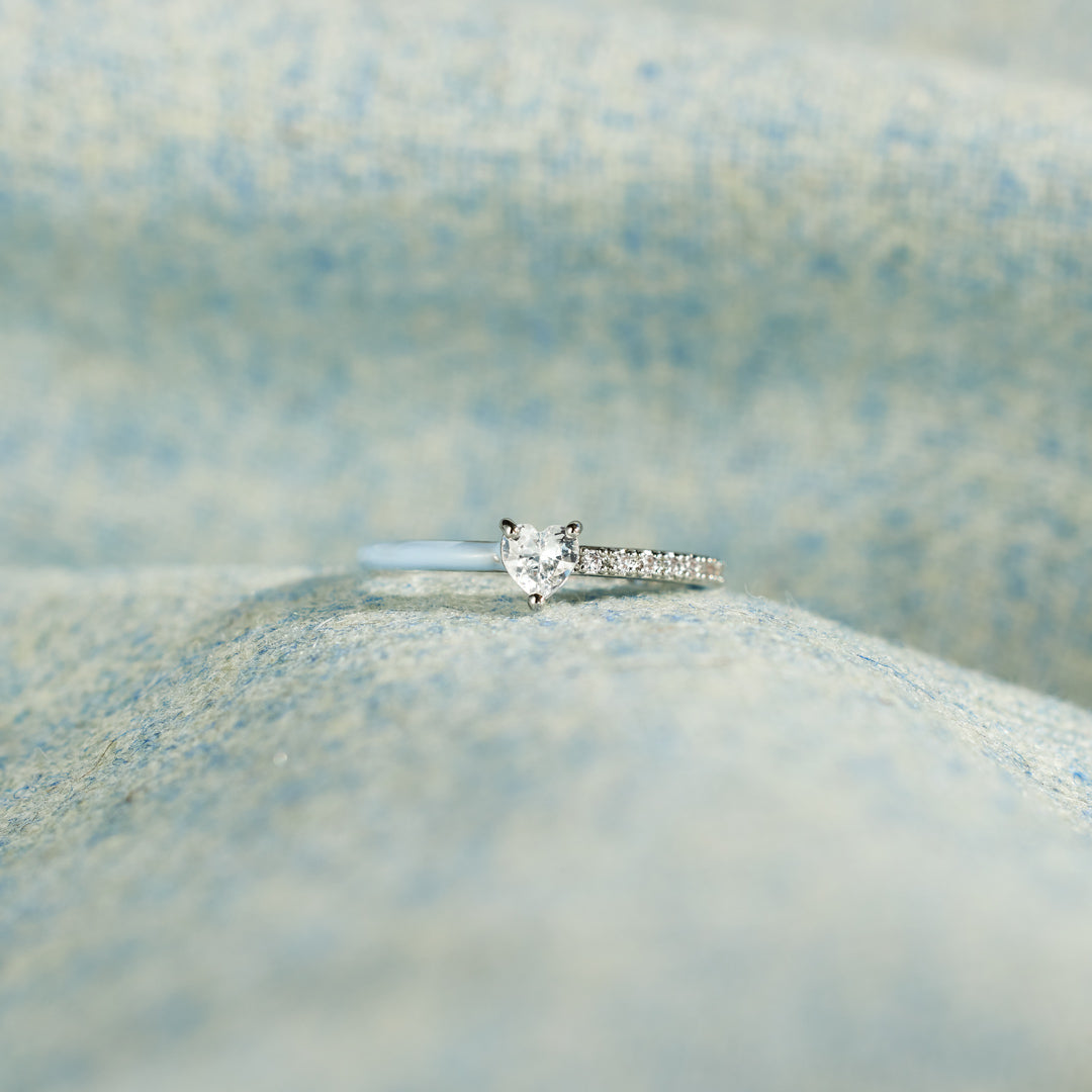 Timeless Heart-Cut Half Enamel Ring