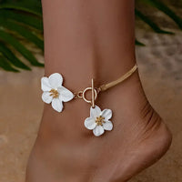 Elegant White Blossom Bracelet