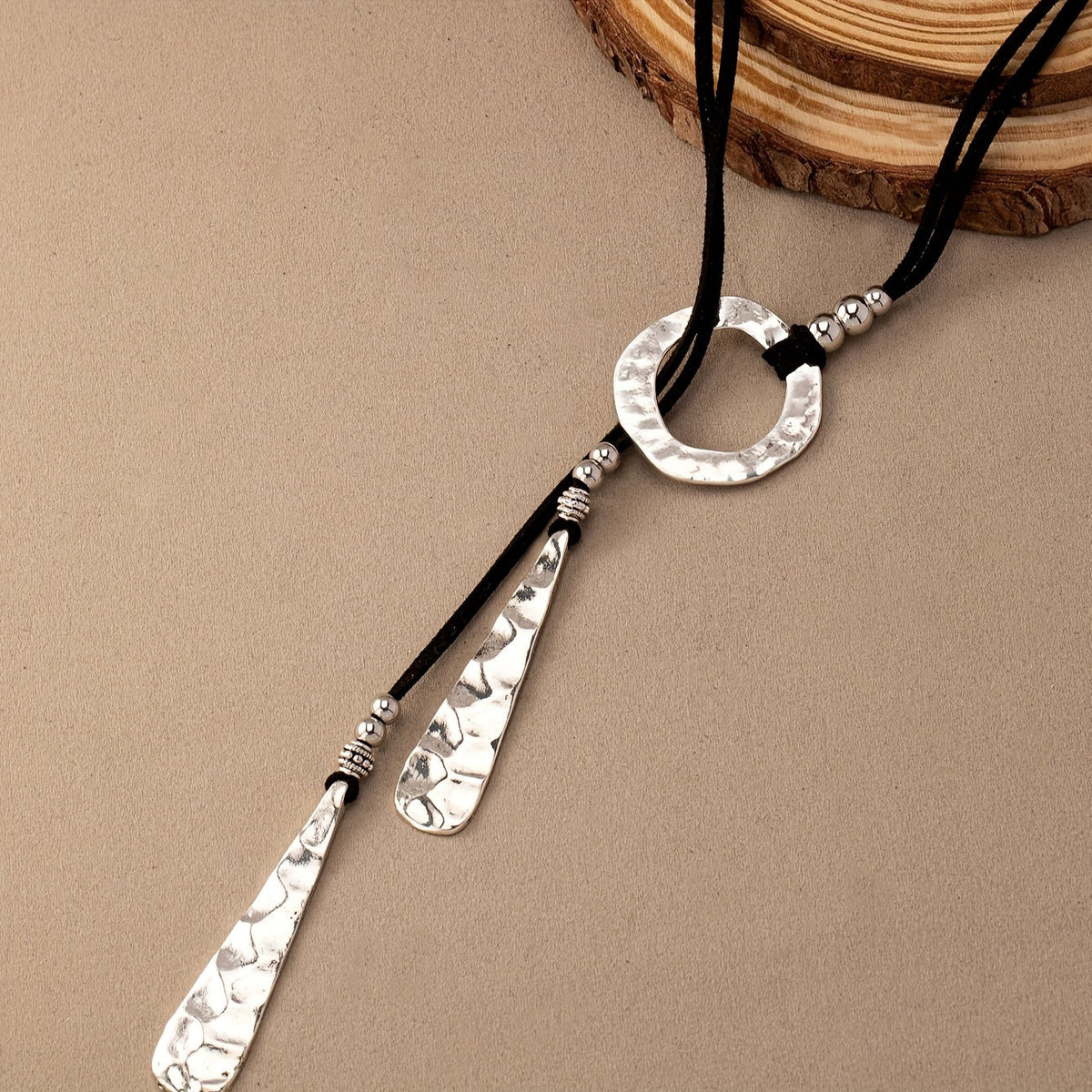 Western Style Hammered Silver Drop Necklace