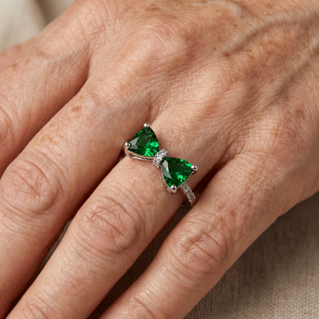 Emerald Bow Ring
