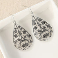 Elegant Retro Teardrop Ethnic Style Threaded Print Earrings