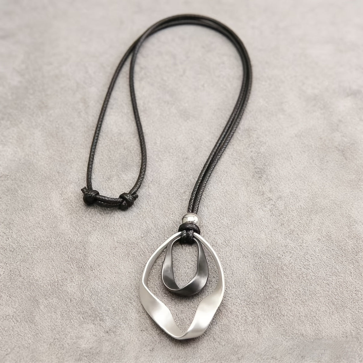 Elegant Adjustable Sculptural Twisted Teardrop Pendant Necklace