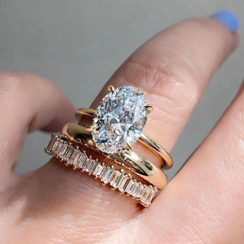 Elegant Oval Cut Zirconia Engagement Stacked Ring Set