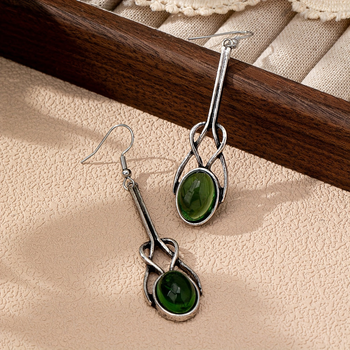 Vintage Round Glass Zinc Alloy Artisan Drop Earrings