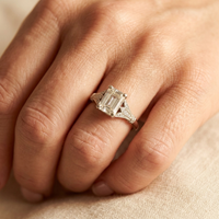 Luxury Vintage Art Deco Engagement Ring
