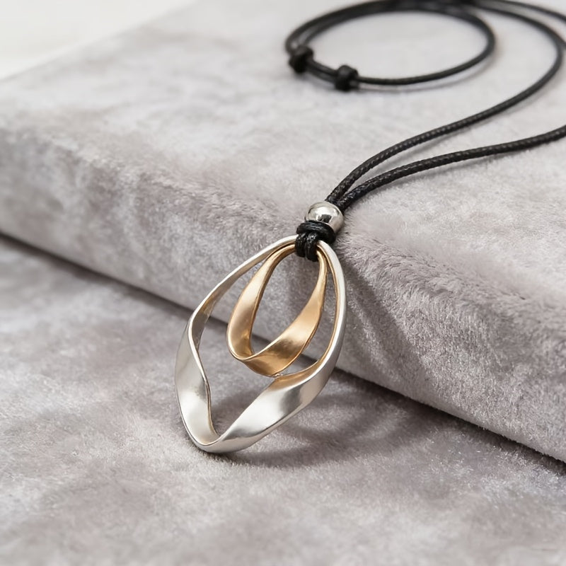 Elegant Adjustable Sculptural Twisted Teardrop Pendant Necklace