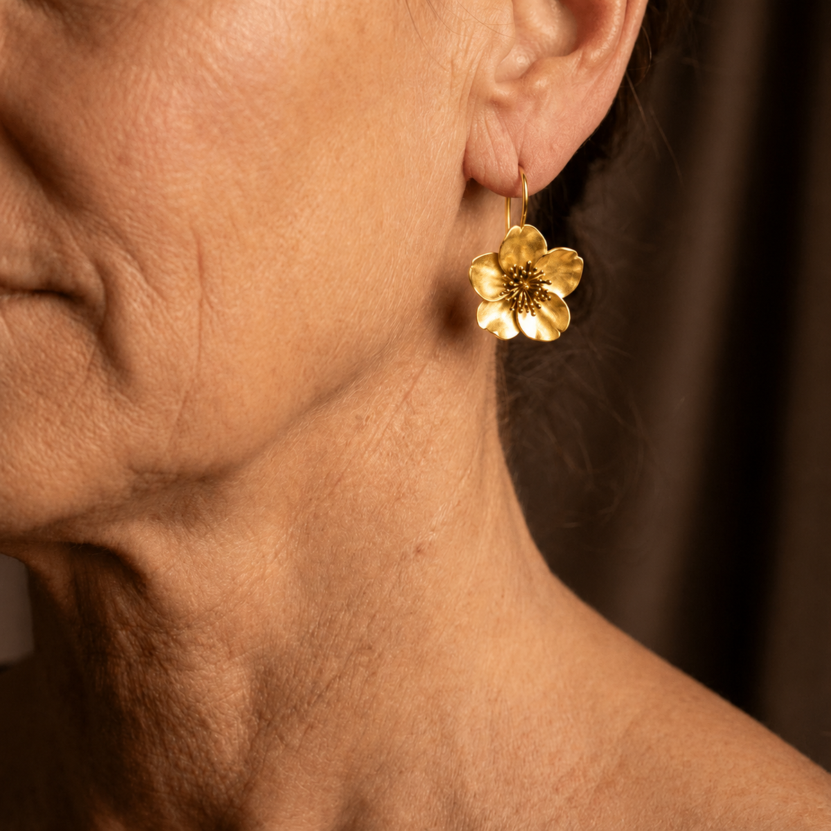 Classic Gold Flower Earrings