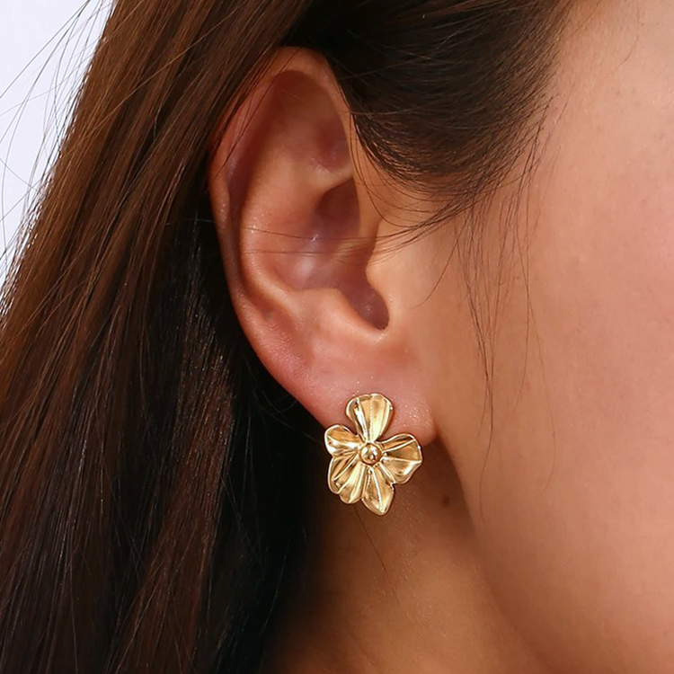 Diane Flower Blossom Flowers Earrings Small Gold
