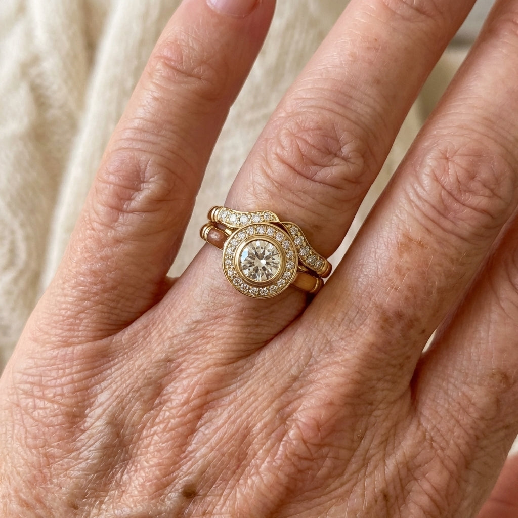 Elegant Vintage Gold & Zirconia Ring Set