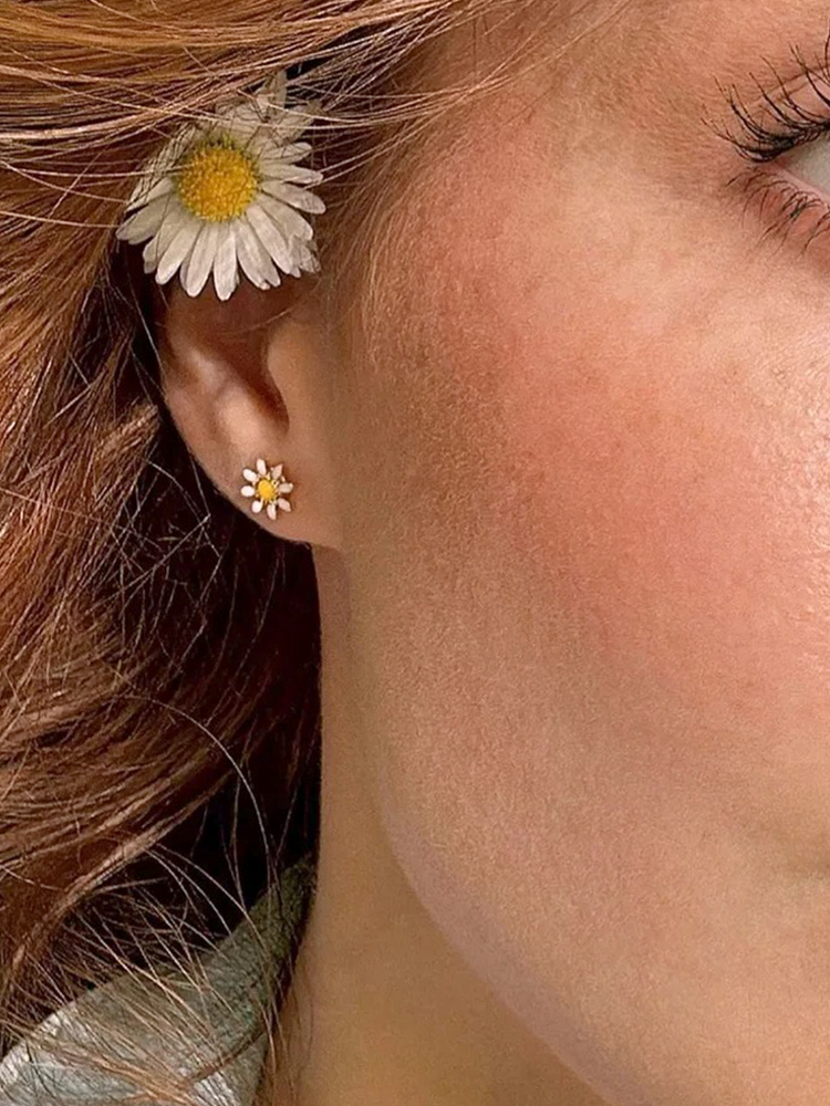 Florianne Enamel Flower Ear Studs Gold