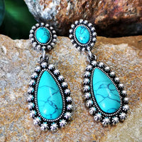 Elegant Vintage Silver Tone Turquoise Dangle Earrings