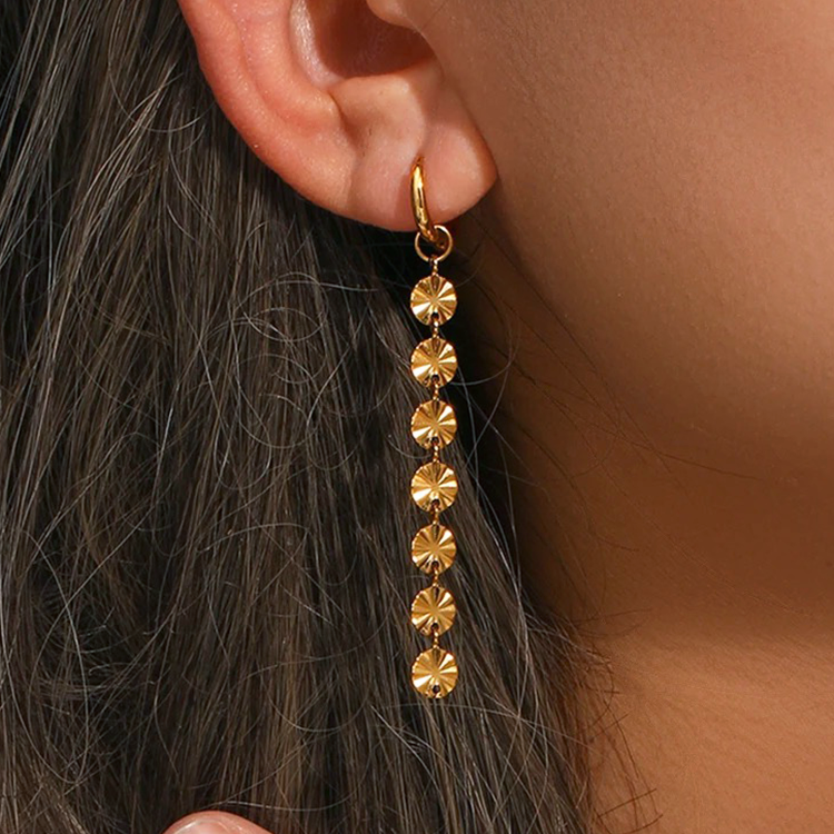 Lou Hanging Earrings Gold