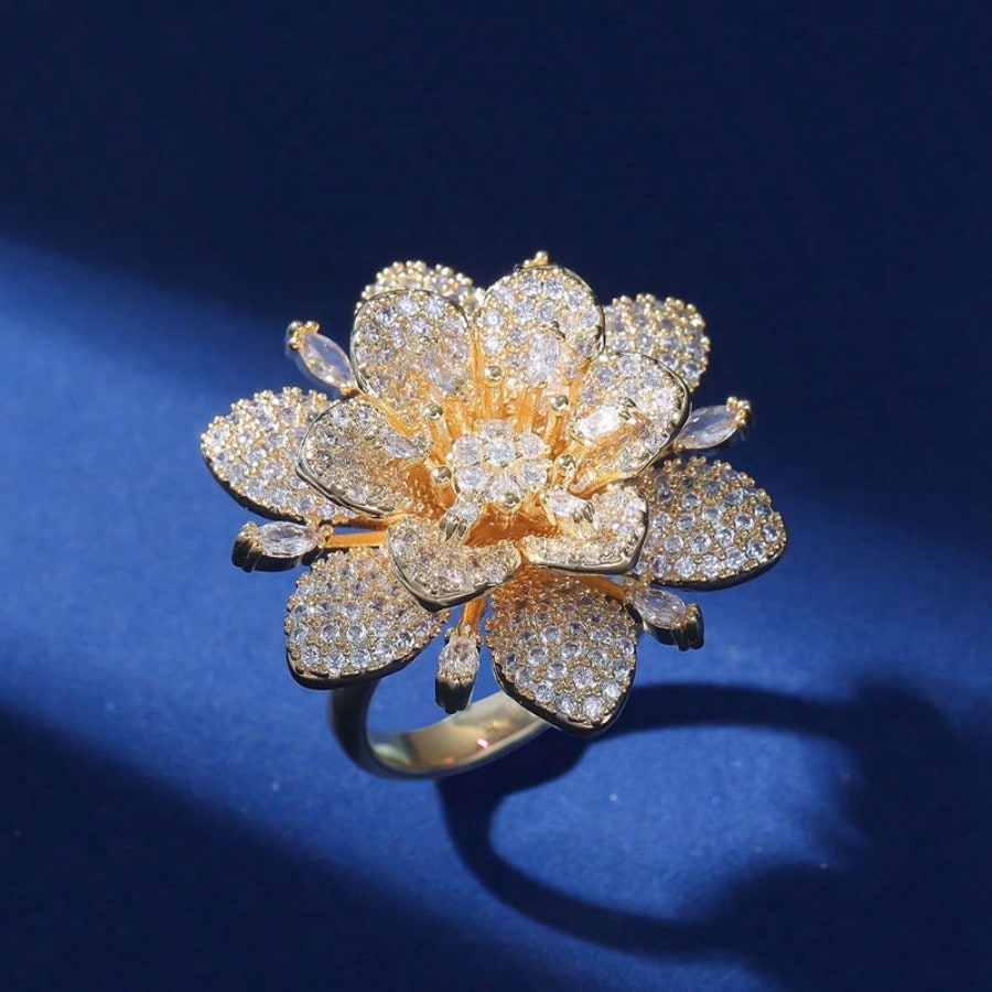 Elegant Vintage Style Silver Plated Floral Diamond Ring
