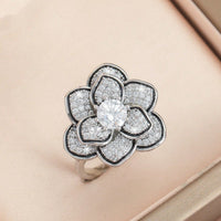 Elegant Vintage Style Silver Plated Floral Diamond Ring
