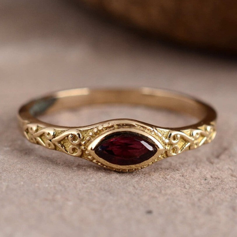 Vintage Gold Plated Filigree Design Red Crystal Ring