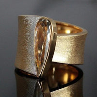 Elegant Retro Gold Plated Teardrop Zirconia Inlaid Wide Band Ring