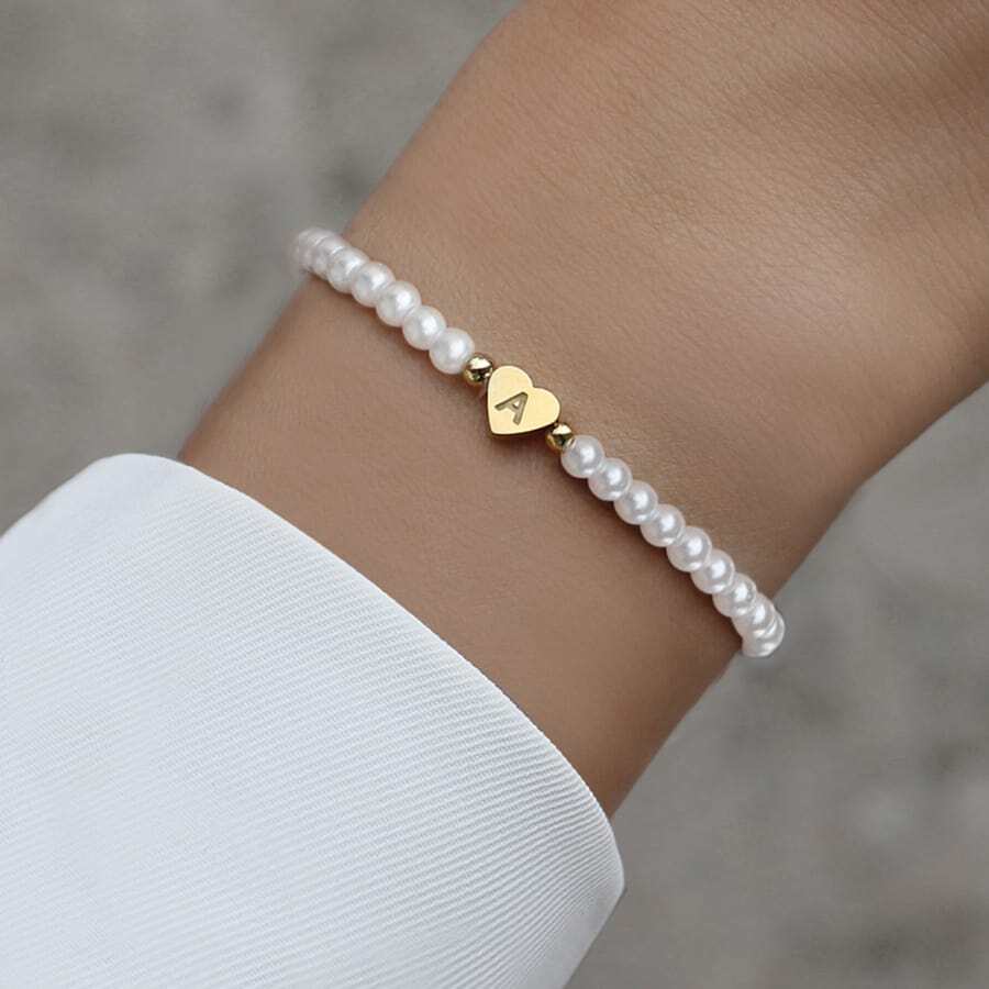 Personalized Pearl Bead Bracelet with Heart Initial Charm