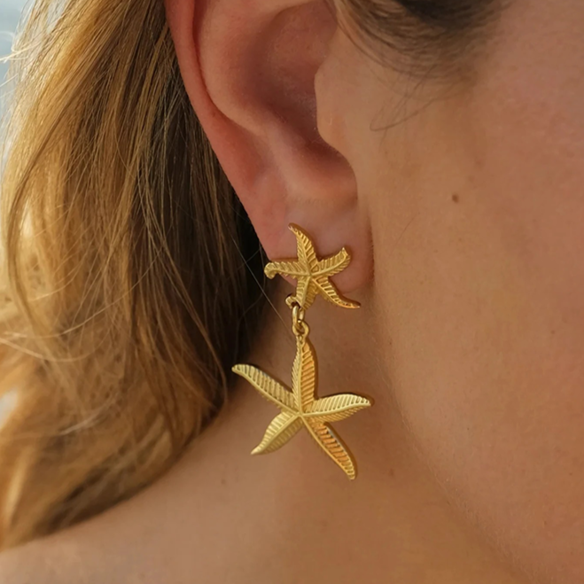 Small Hanging Starfish Earrings Gold