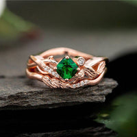 Rounded Green Zirconia Eye Nature Silver Ring