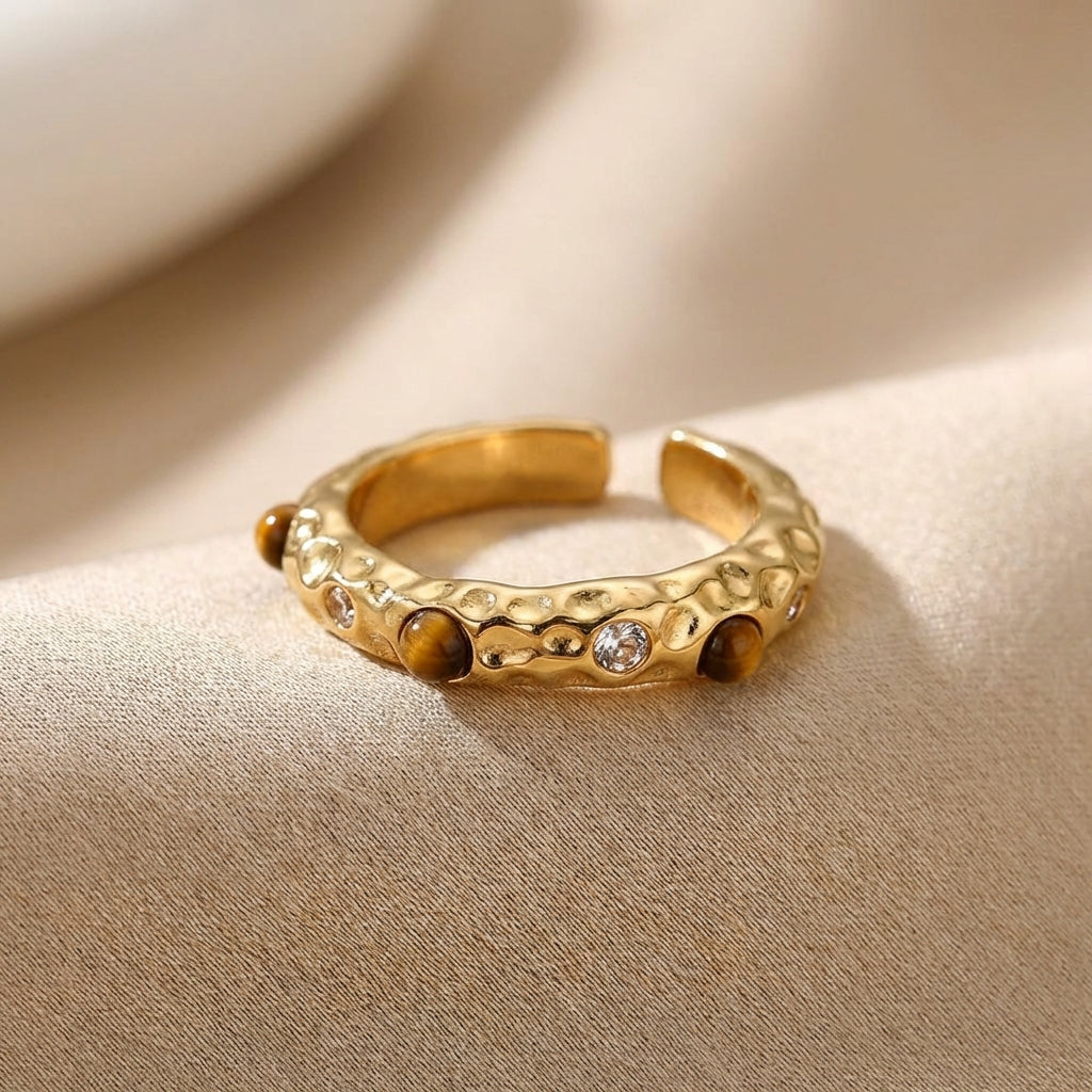 Vintage Style Green Stone Golden Forged Ring