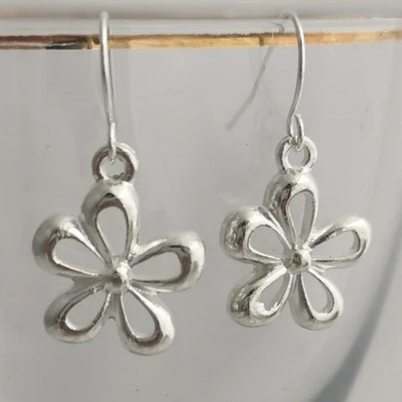 Vintage Funky Silvery Flower Pendant Earrings