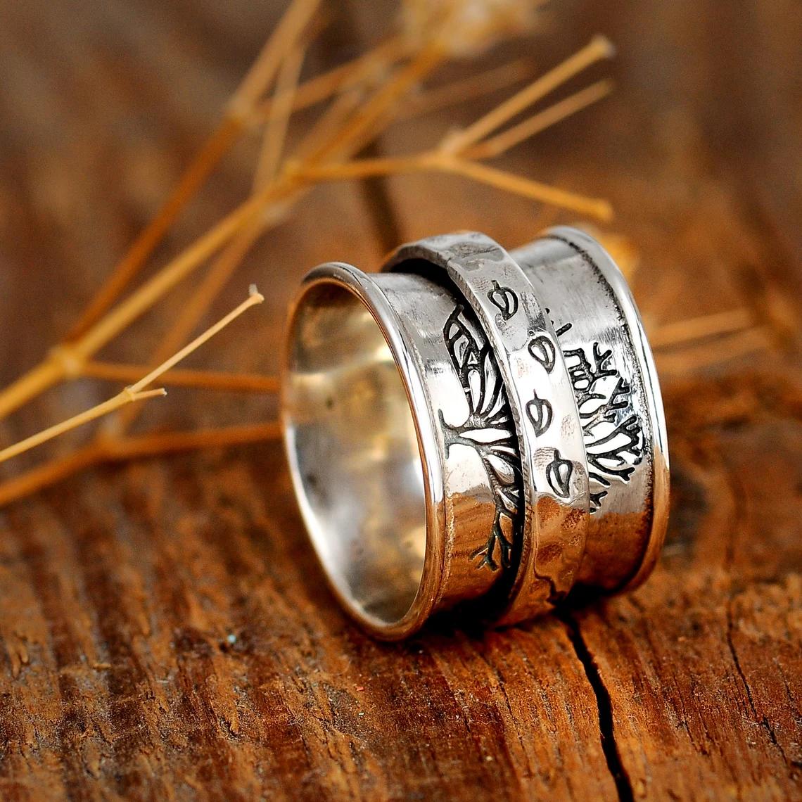 Vintage Hand Carved Tree of Life Spinner Ring