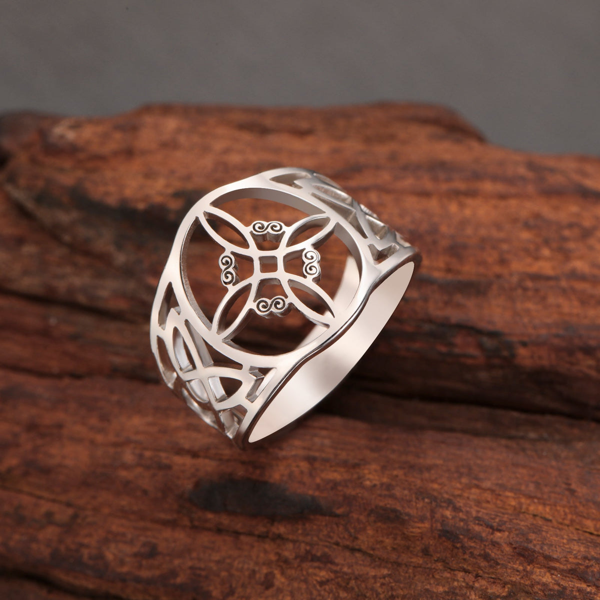 Vintage Stylish Cross Celtic Button Ring