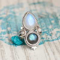 Wilhelmina moonstone ring