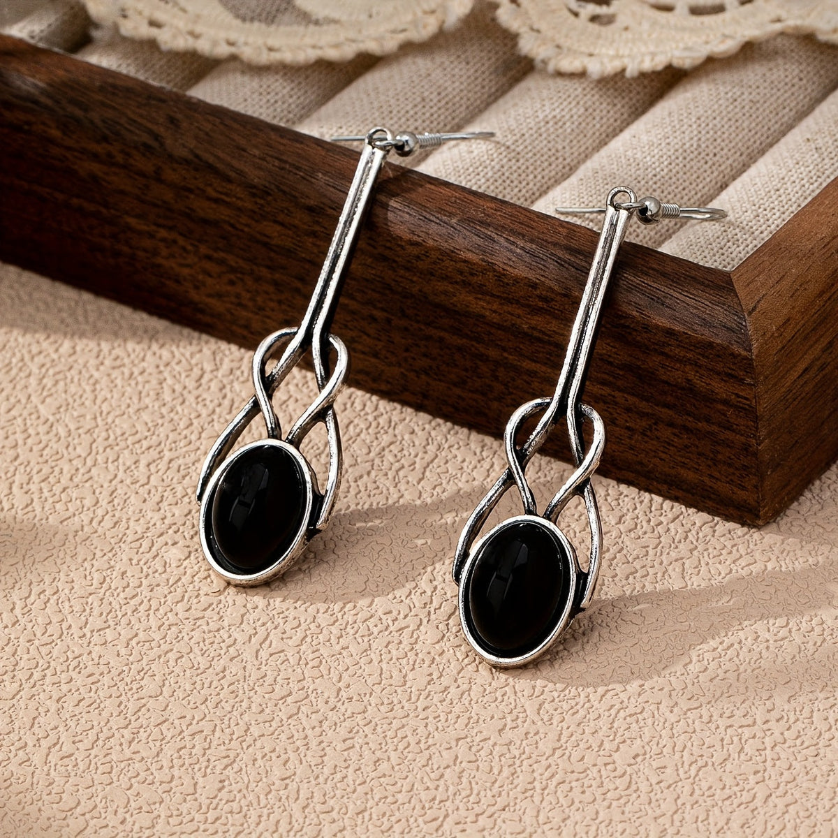 Vintage Round Glass Zinc Alloy Artisan Drop Earrings