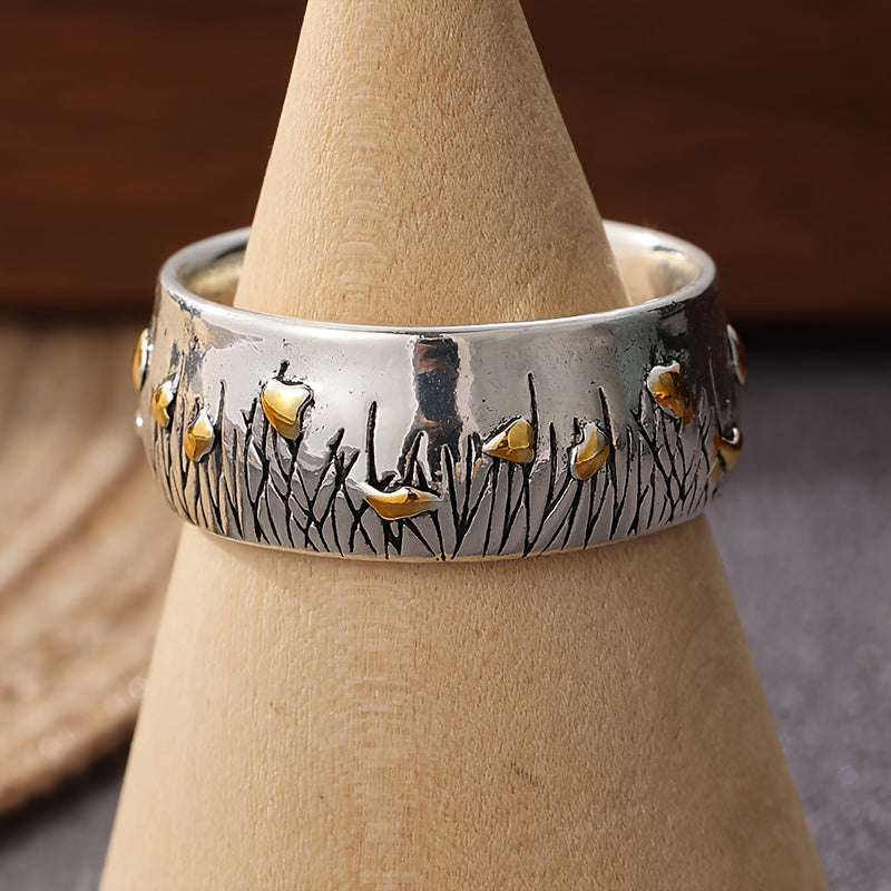 Retro Ethnic Style Flower and Grass Two-Tone Ring