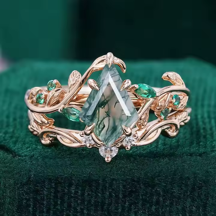 Exotic Green Geometric Stone Golden Ring
