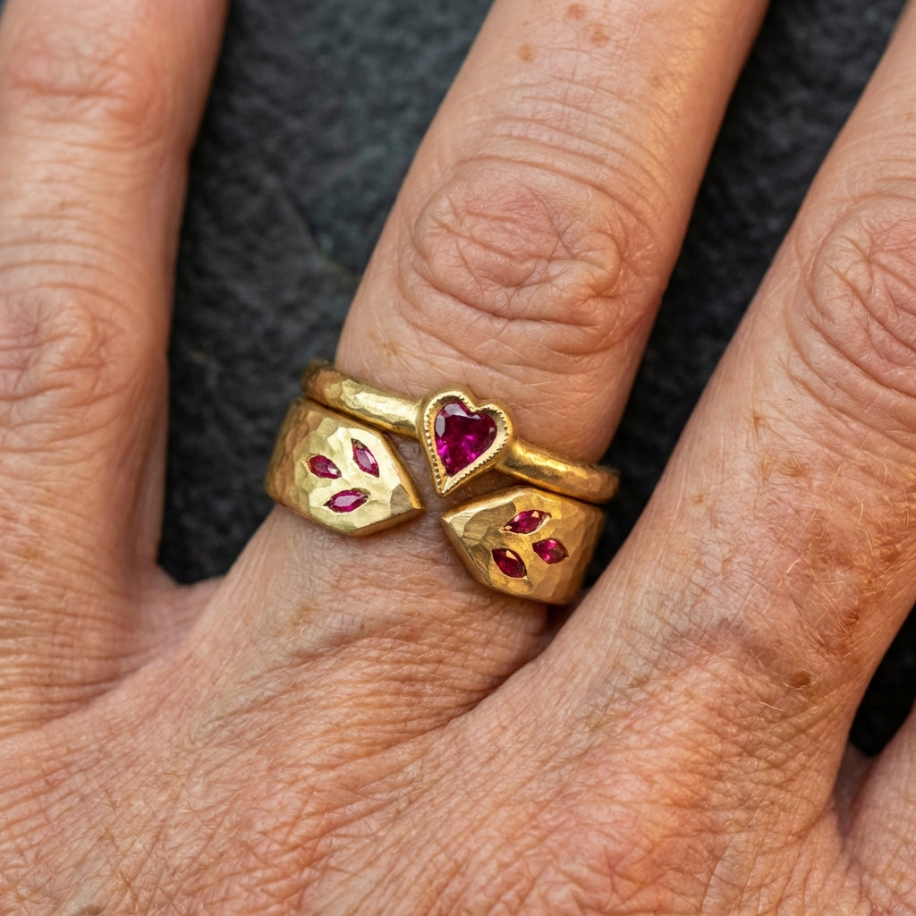 Vintage Rose Pink Zirconia Snake Pattern Heart Ring Set