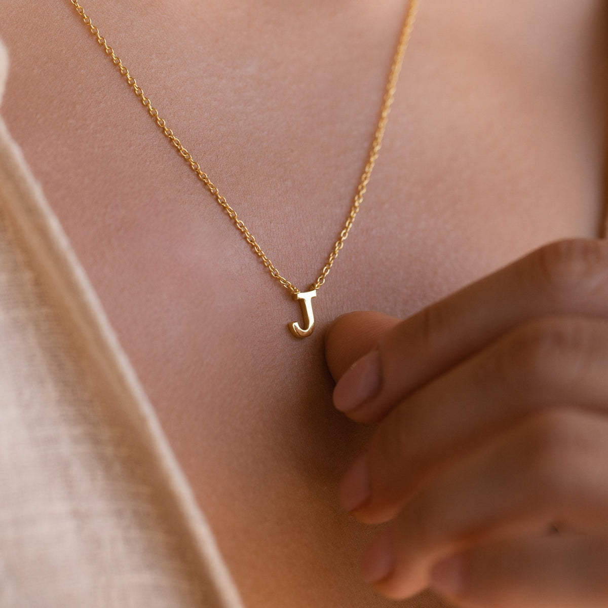 Stylish Dainty Initial Letter Necklace