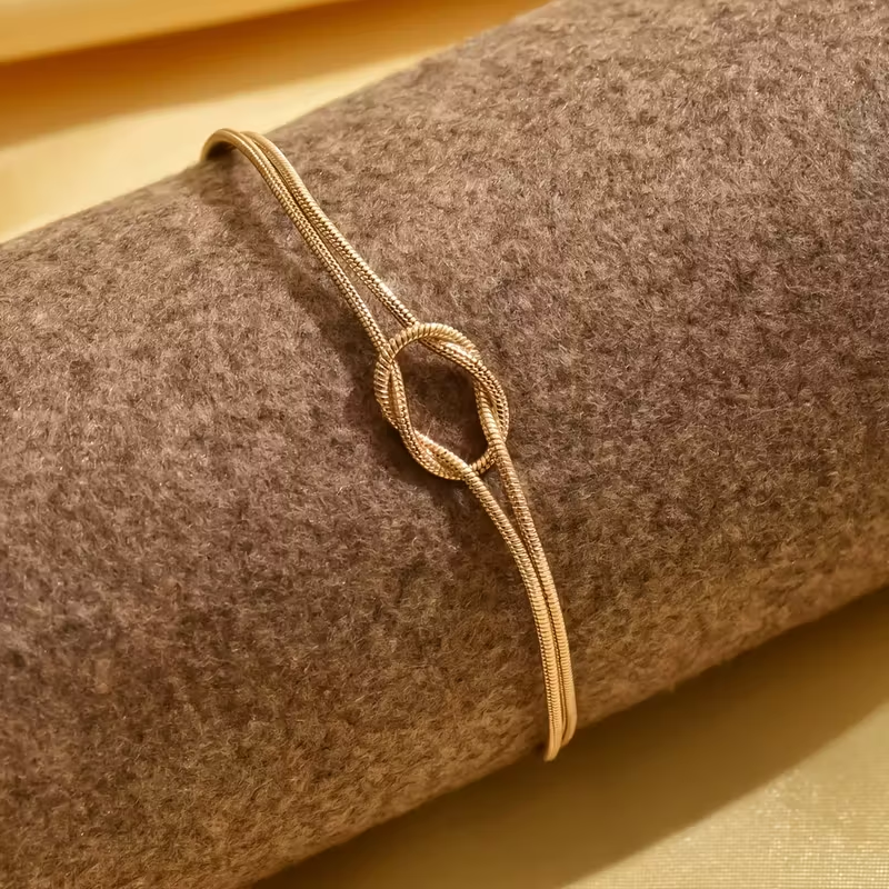 Golden Bow Bracelet