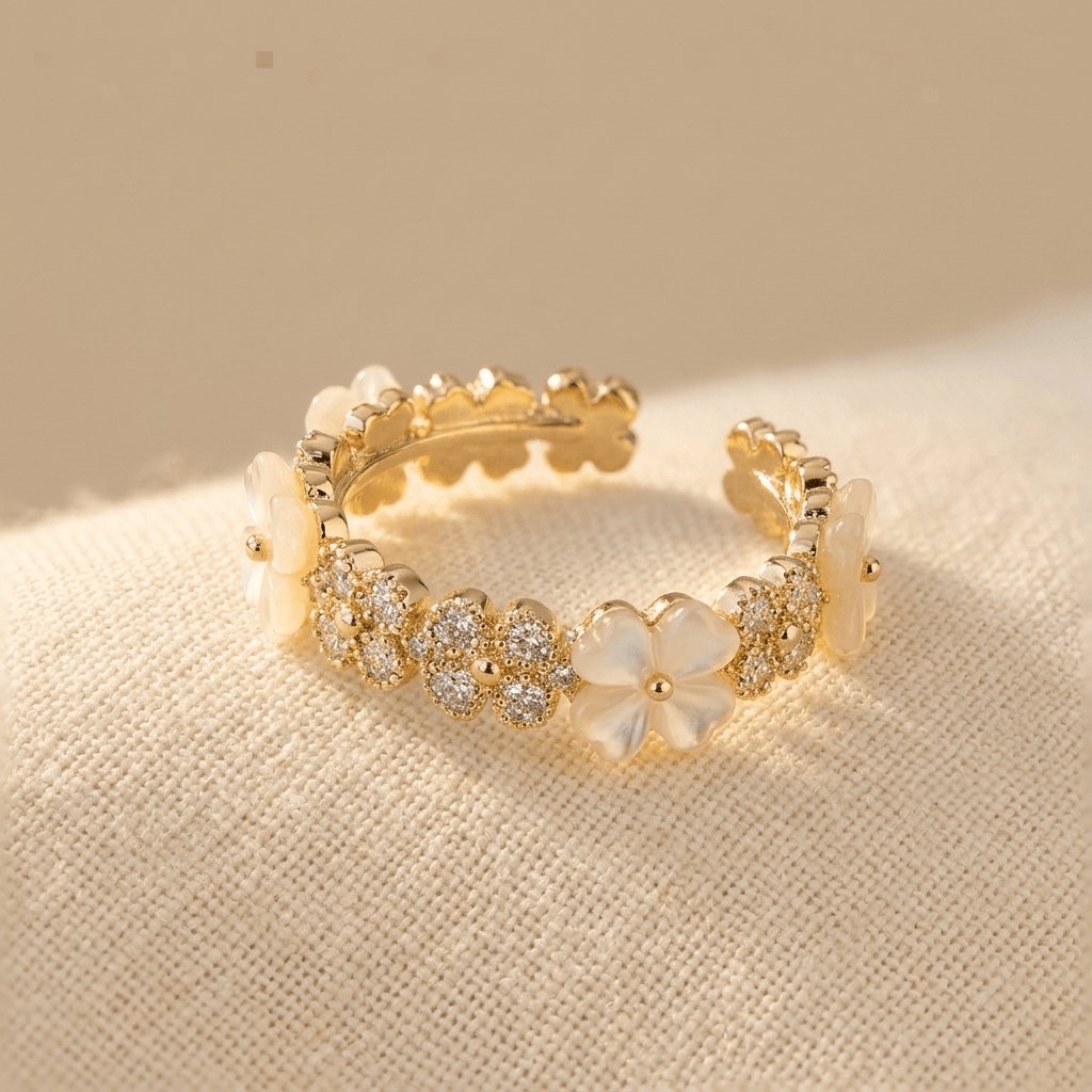 Zirconia Gold Flower Ring