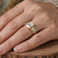 Vintage Leaf Cubic Zirconia Ring