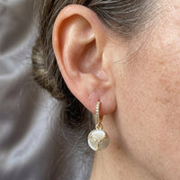 Pair Elegant Minimalist Light earrings