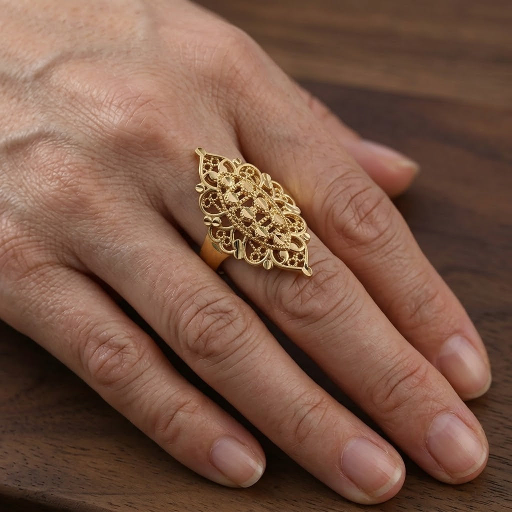 Hollow Out Leaf Pattern Ring