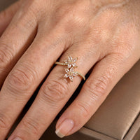 Sparkling Zirconia Flower Golden Ring