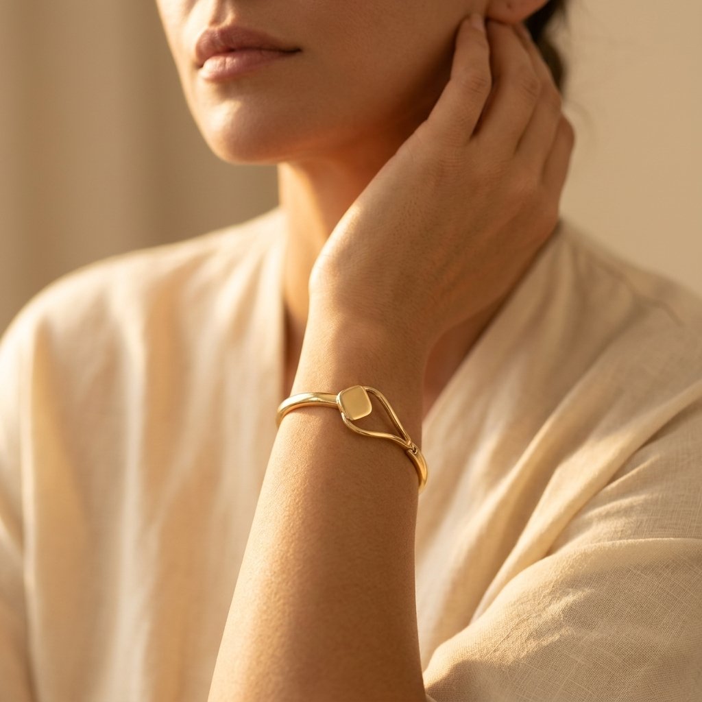 Minimalist Gold Hook Clasp Bangle Bracelet