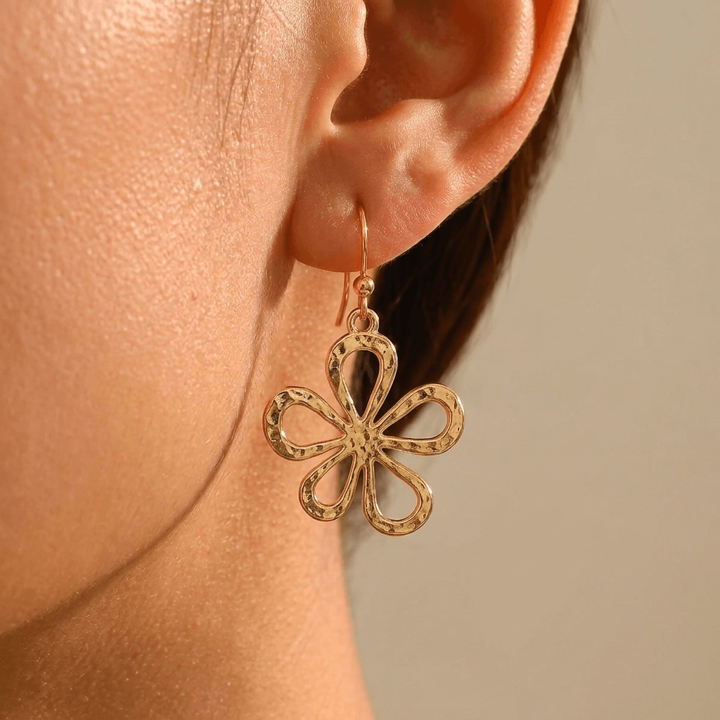 Hollow Flower Stud Jewelry Set