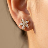 Vintage Flower Rhinestone Earrings