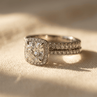 Elegant Luxurious Cubic Zirconia Engagement Ring
