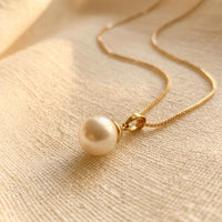 Elegant Pearl White Gold Pendant Necklace
